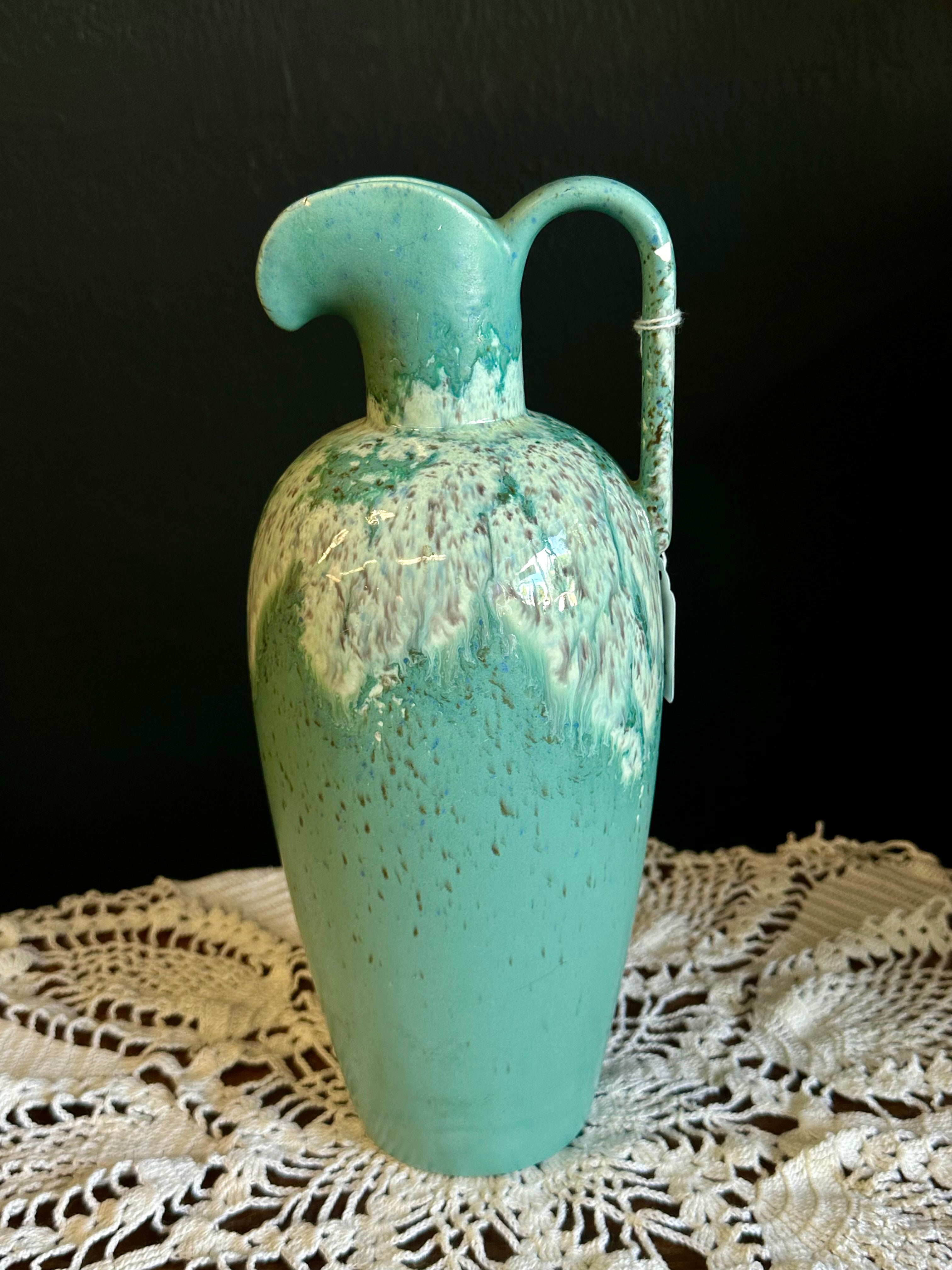 Teal Pitcher
